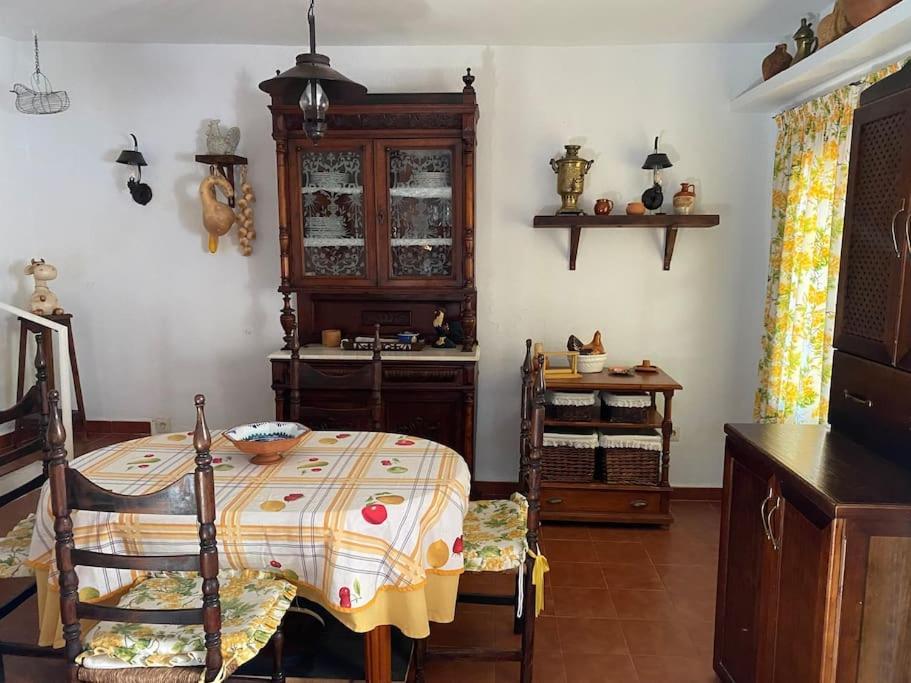 Beautiful Traditional Town House อาร์ดาเลส ภายนอก รูปภาพ